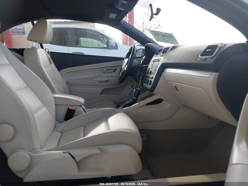 2015 VOLKSWAGEN EOS CABRIO 2.0L I-4 DI, DOHC, VVT, TURBO, 200HP