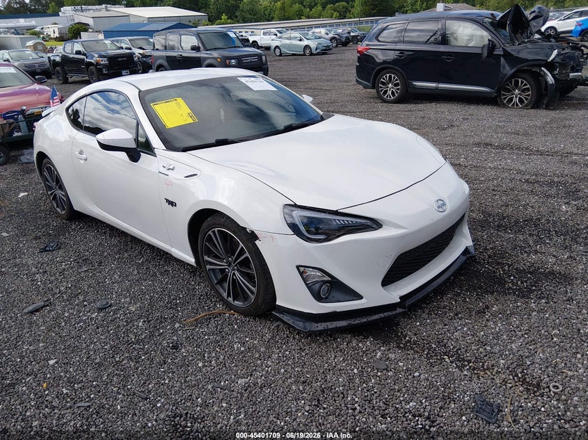 Vin: jf1znaa14e8709521, lot: 45899712, scion fr-s monogram 2014 img_1