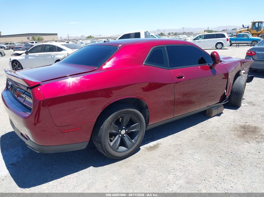 Vin: 2c3cdzag0lh206442, lot: 45899871, dodge challenger sxt 20204