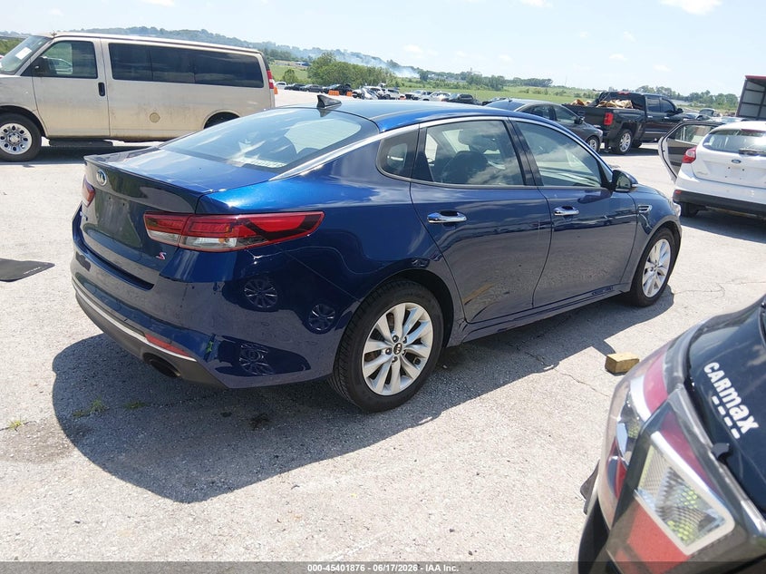 2018 KIA OPTIMA auction photo 4