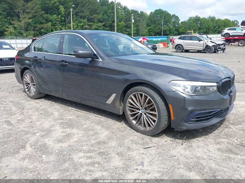 2020 BMW 530E auction photo 1