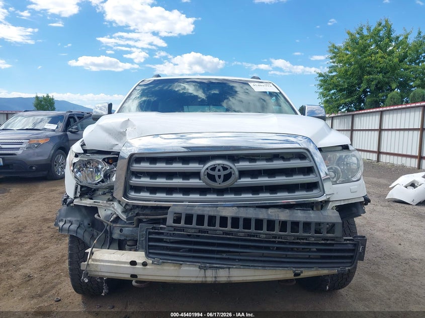 2013 Toyota Sequoia Limited 5.7L V8 VIN: 5TDJY5G16DS077337 Lot: 45401994
