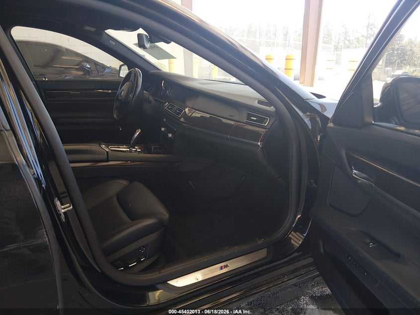 2010 BMW 7ER SEDAN 4.4L V-8 DI, DOHC, VVT, TURBO, 400HP