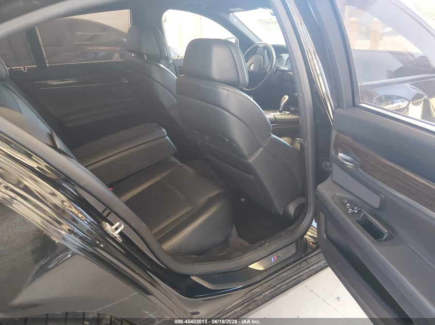 2010 BMW 7ER SEDAN 4.4L V-8 DI, DOHC, VVT, TURBO, 400HP