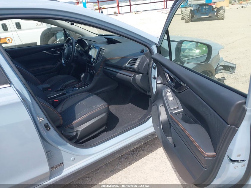 2019 SUBARU CROSSTREK auction photo 5
