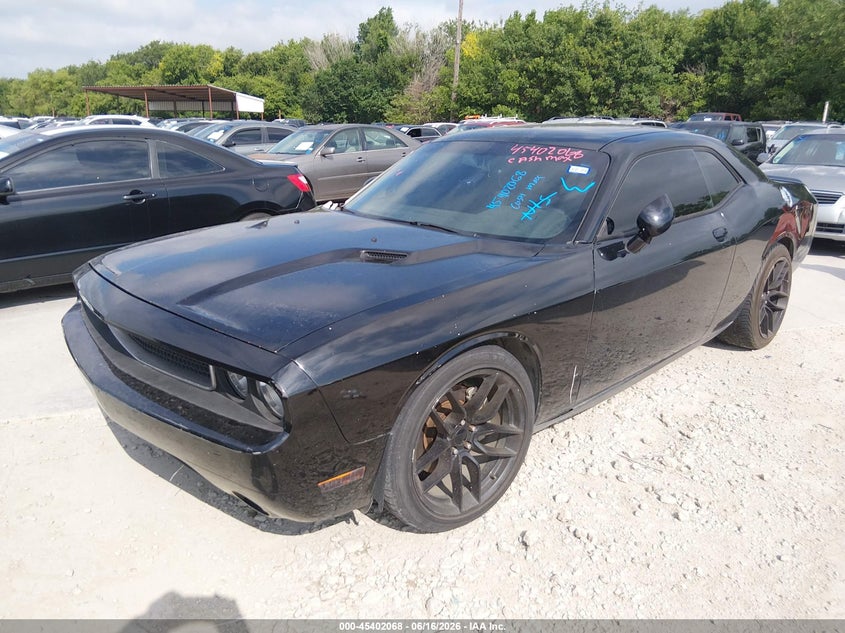 Vin: 2c3cdybt7eh185629, lot: 45900071, dodge challenger r/t classic 20142