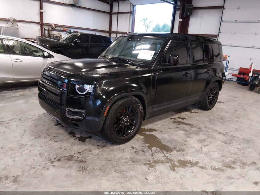 2021 LAND ROVER DEFENDER auction photo 2