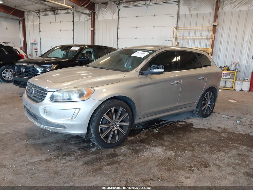 2015 Volvo Xc60 T5 Premier YV440MDK6F2642947 photo 1