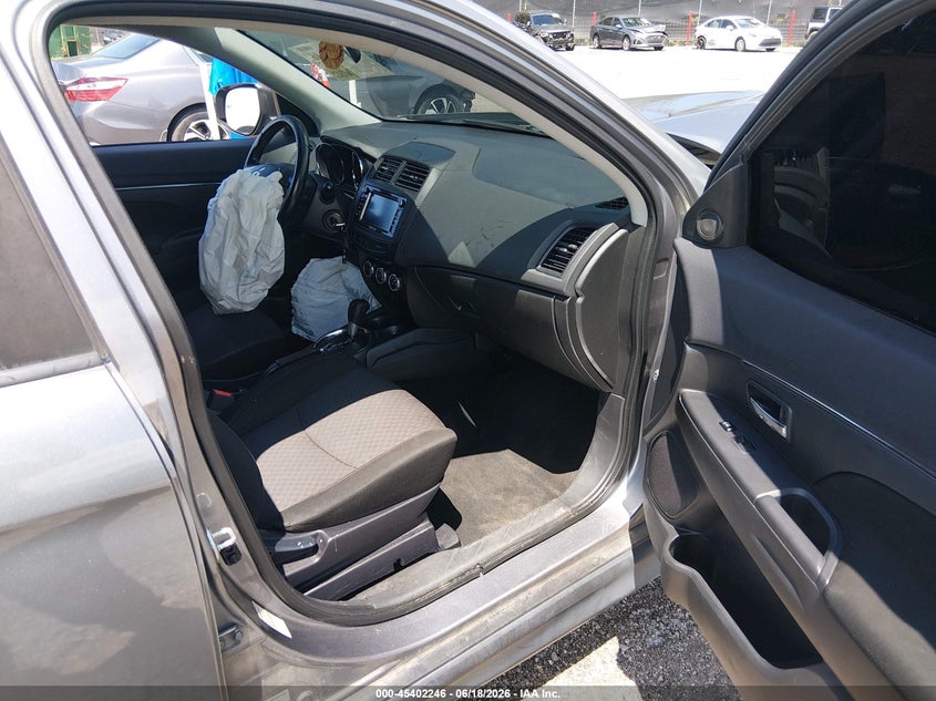 2017 MITSUBISHI OUTLANDER SPORT auction photo 5