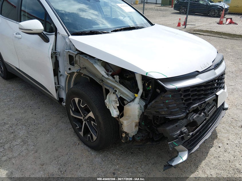 2025 KIA SPORTAGE auction photo 6