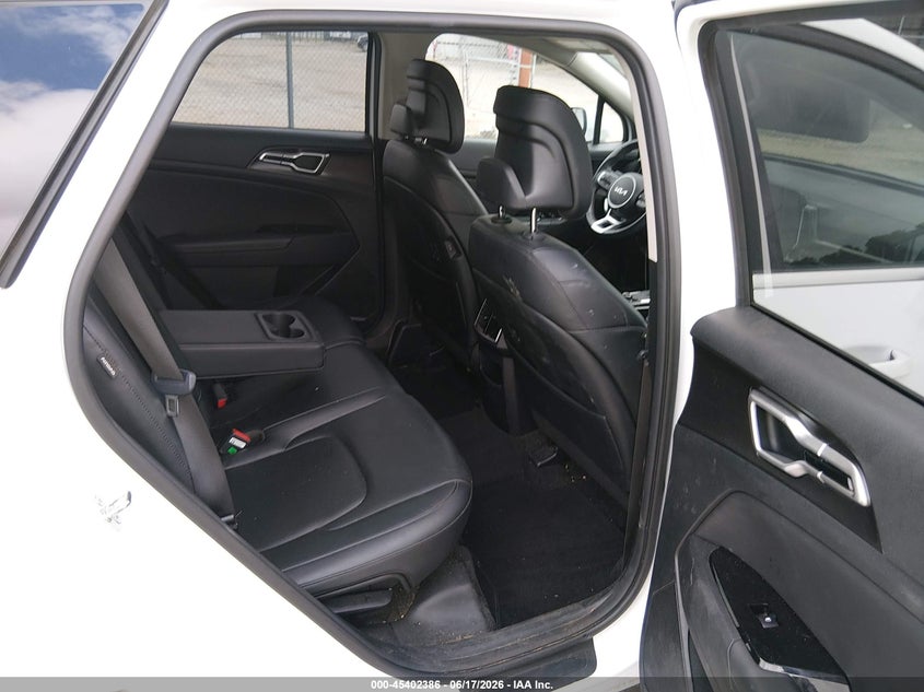2025 KIA SPORTAGE auction photo 8
