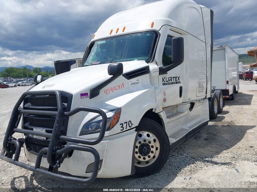 2026 OTHER FREIGHTLINER NEW CASCADIA 126 TRUCK N/A