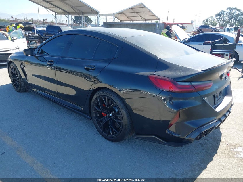 2022 BMW M8 SEDAN 4.4L V-8 DI, DOHC, VVT, TURBO, 617HP