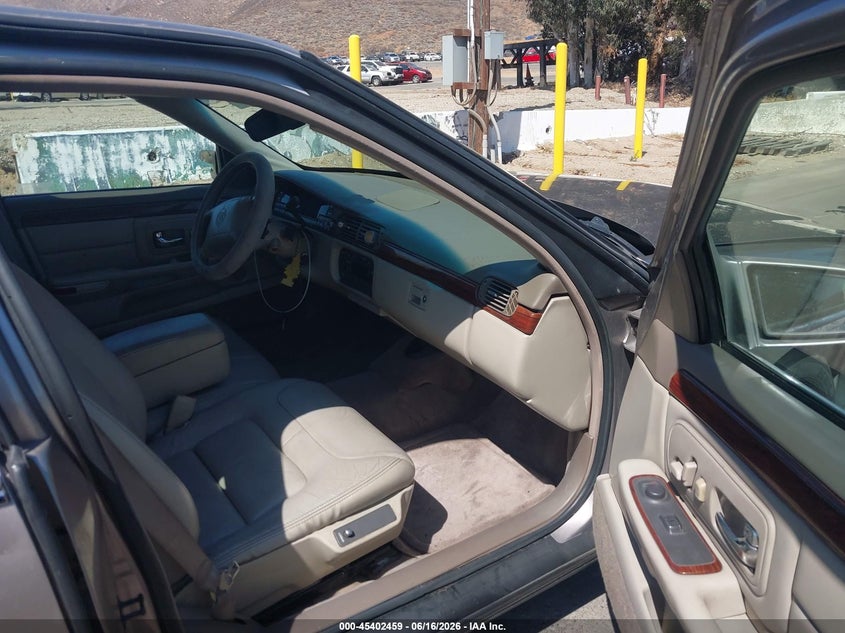 1997 CADILLAC DEVILLE auction photo 5