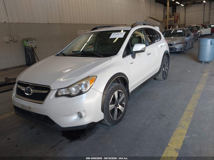 2014 SUBARU XV CROSSTREK HYBRID auction photo 2