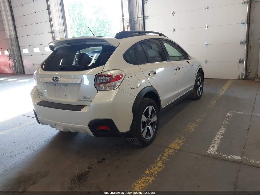 2014 SUBARU XV CROSSTREK HYBRID auction photo 4