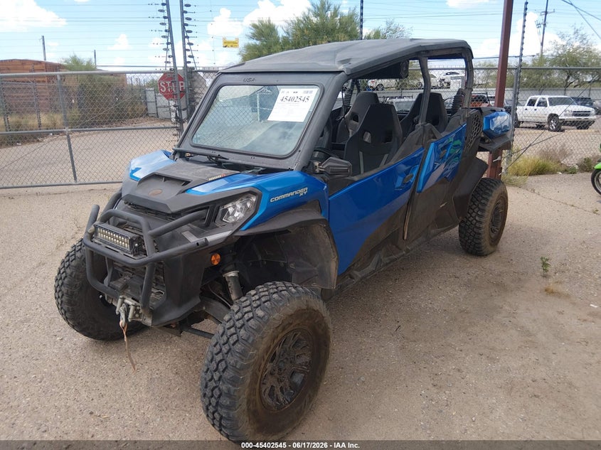 2022 Can-am Commander Max