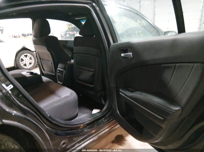 2019 DODGE CHARGER auction photo 8
