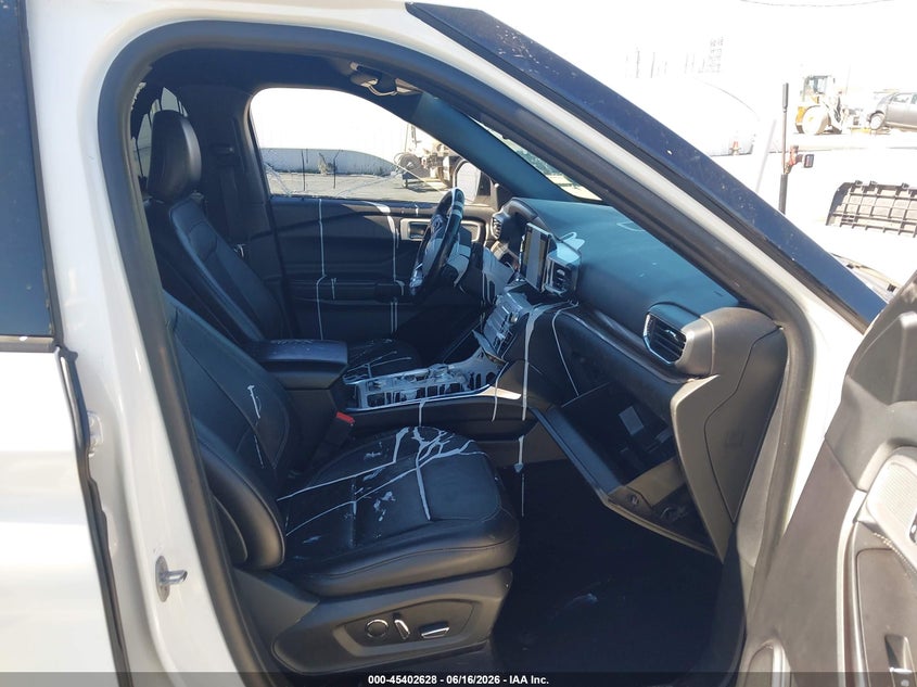 2020 FORD EXPLORER auction photo 5