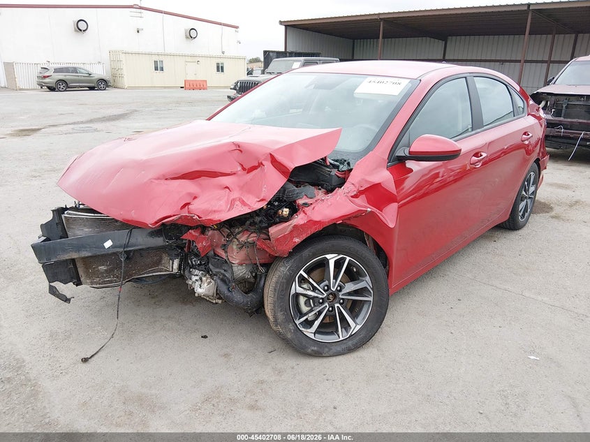 2024 Kia Forte Lxs 3KPF24AD7RE807097 photo 1