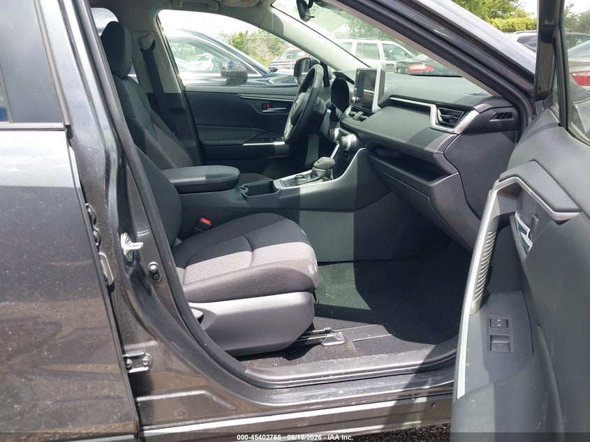 2025 TOYOTA RAV4 HYBRID auction photo 5