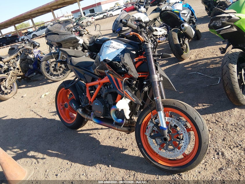 2023 KTM KTM 1290 SUPER DUKE R SPORT_BIKE 2