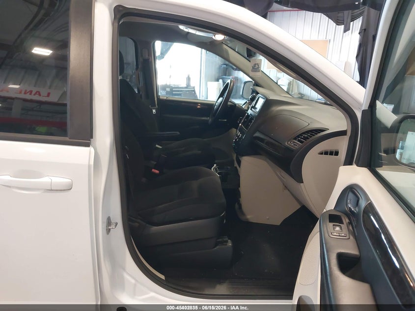 AtlanticExpress - Dodge Grand Caravan