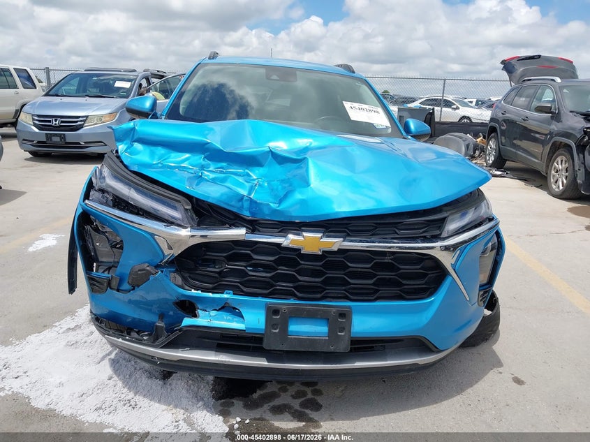 VIN KL77LHEP4SC205944 2025 CHEVROLET TRAX FWD LT