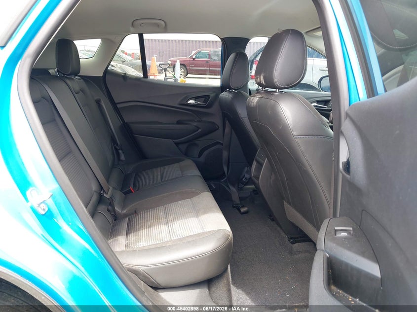 VIN KL77LHEP4SC205944 2025 CHEVROLET TRAX FWD LT