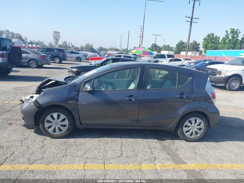 2013 Toyota Prius C One VIN: JTDKDTB35D1539915 Lot: 45402901