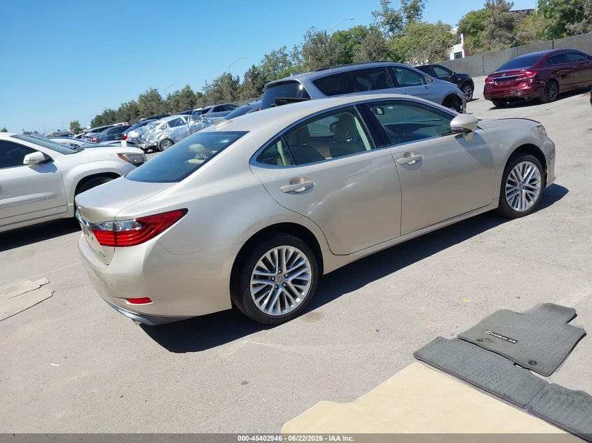 2015 LEXUS ES 350 auction photo 4