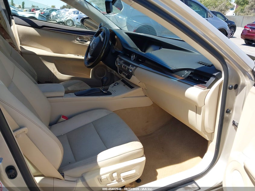 2015 LEXUS ES 350 auction photo 5