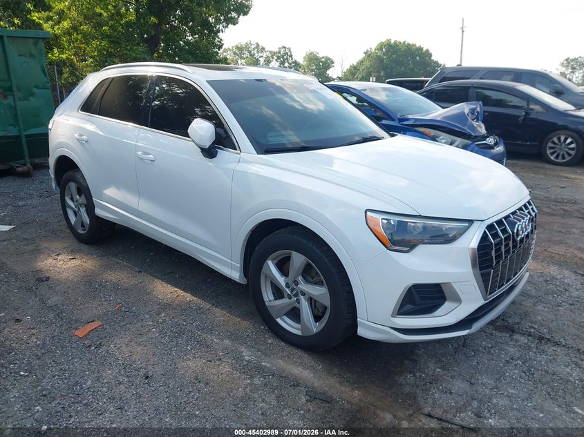 2019 AUDI Q3 auction photo 1