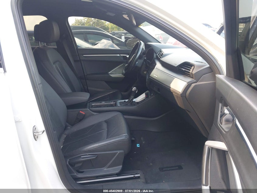 2019 AUDI Q3 auction photo 5