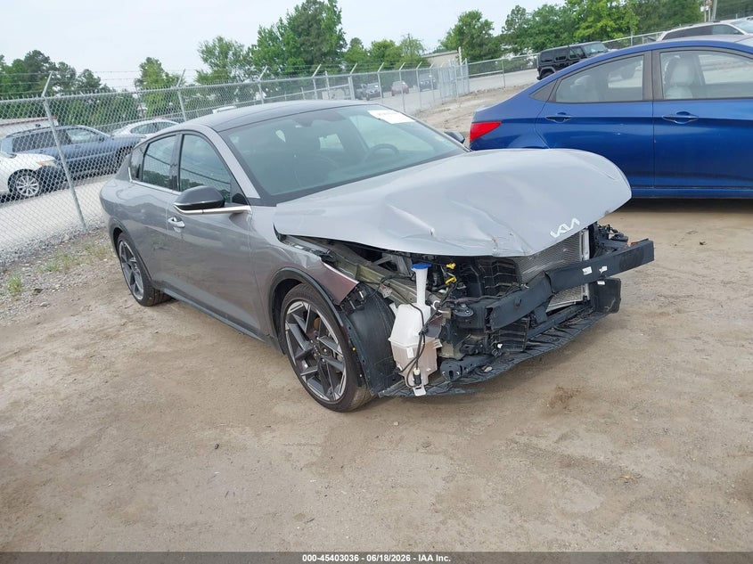 Vin: 3kpfw4de4se163282, lot: 45901039, kia k4 gt-line 2025 img_1
