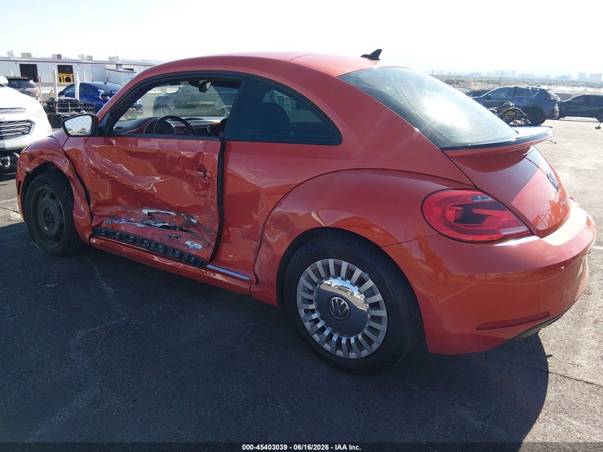 VOLKSWAGEN BEETLE 2016 VIN 3VWJ17AT2GM615933