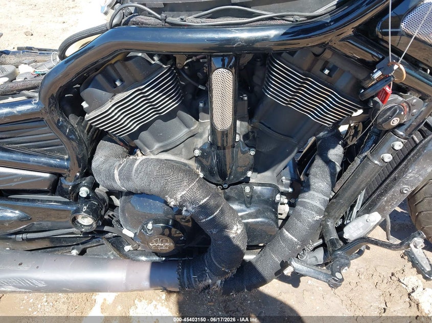 2012 HARLEY-DAVIDSON NIGHT ROD SPECIAL MOTO 2