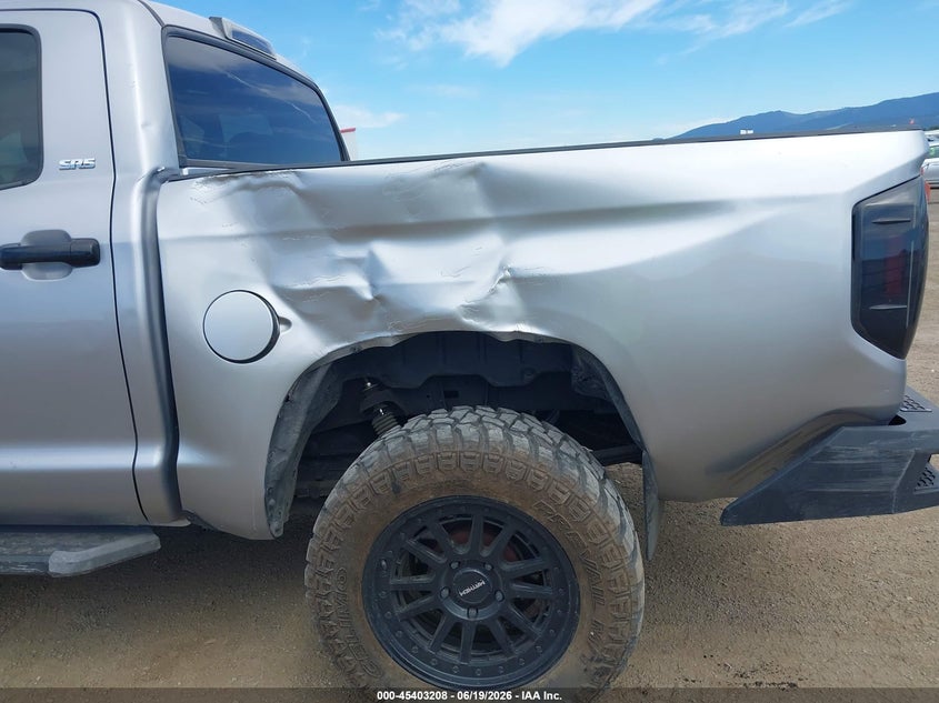 2016 TOYOTA TUNDRA auction photo 6