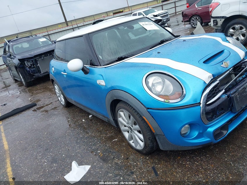2016 MINI HARDTOP auction photo 1