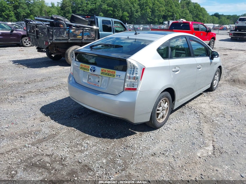 2010 TOYOTA PRIUS auction photo 4