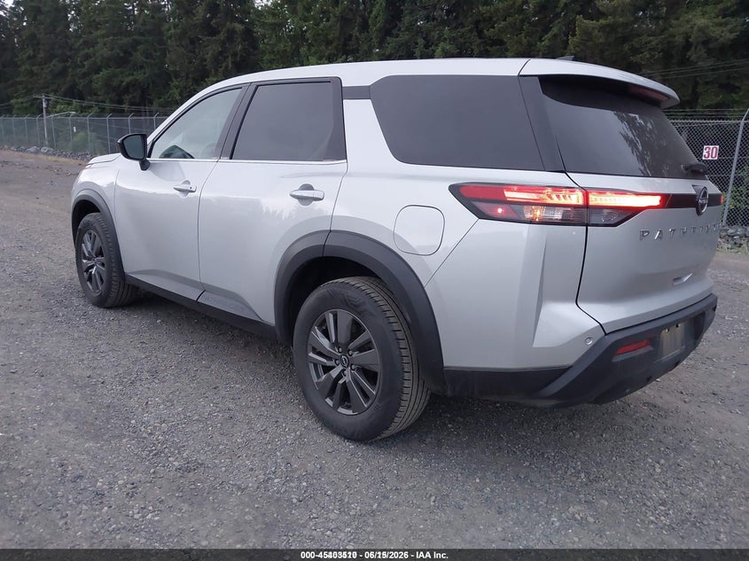 AtlanticExpress - Nissan Pathfinder