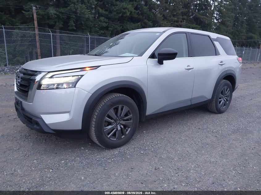 2024 NISSAN PATHFINDER auction photo 2
