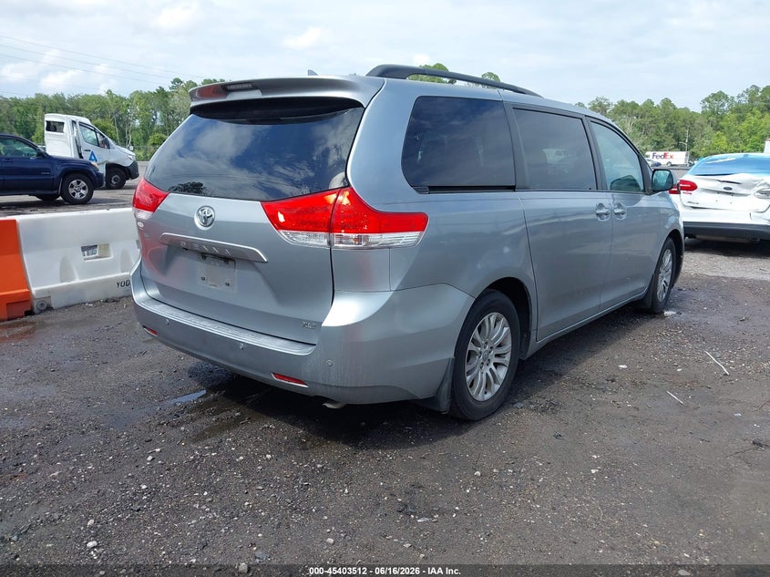 2011 TOYOTA SIENNA VAN 3.5L V-6 DOHC, VVT, 265HP