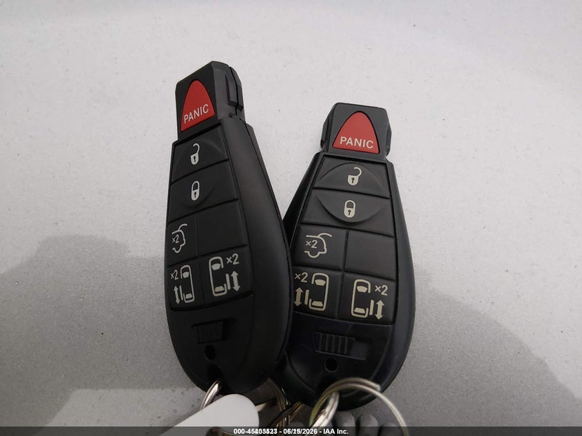 2016 Dodge Grand Caravan Sxt VIN: 2C4RDGCG0GR374833 Lot: 45403523