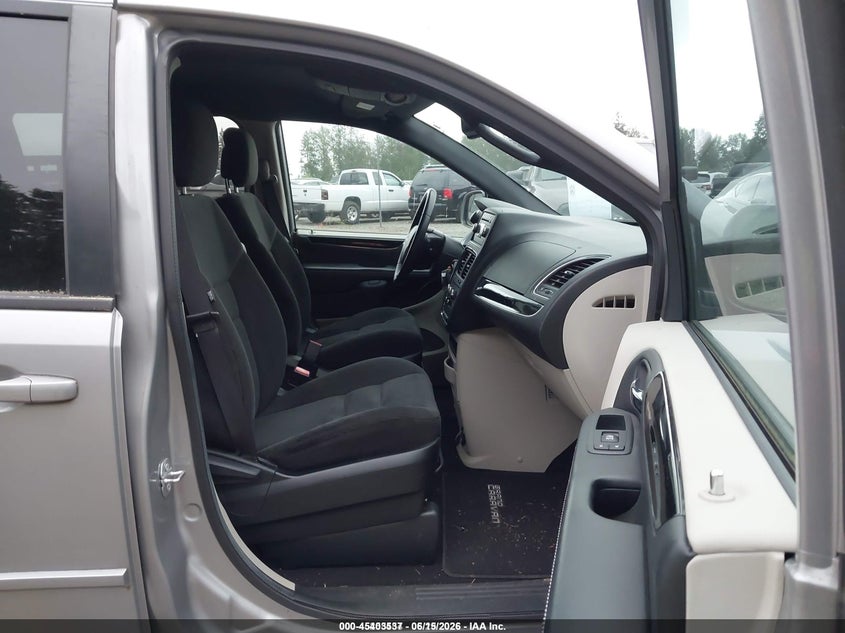 2016 DODGE GRAND CARAVAN auction photo 5