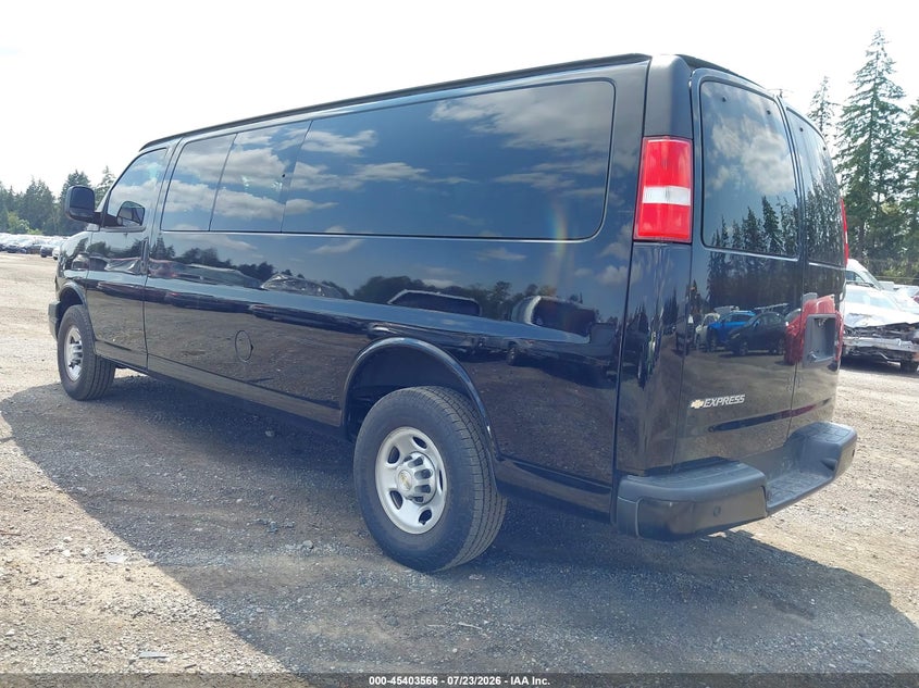 Vin: 1gazgnfp7l1266126, lot: 45901569, chevrolet express passenger rwd 3500 extended wheelbase ls 20203