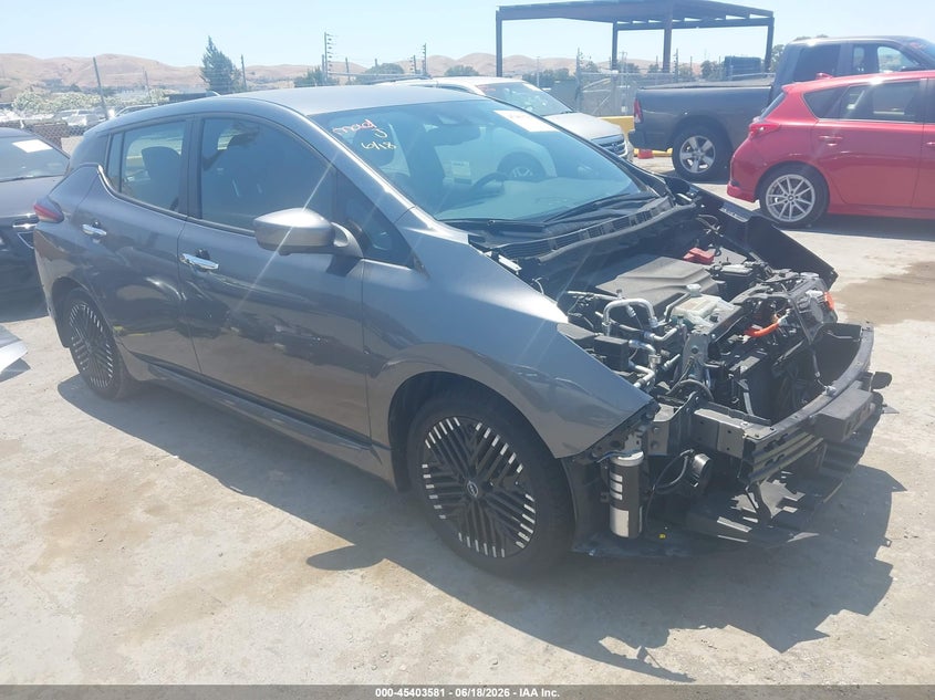 Vin: 1n4cz1cv2pc551920, lot: 45901584, nissan leaf sv plus 60 kwh 2023 img_1