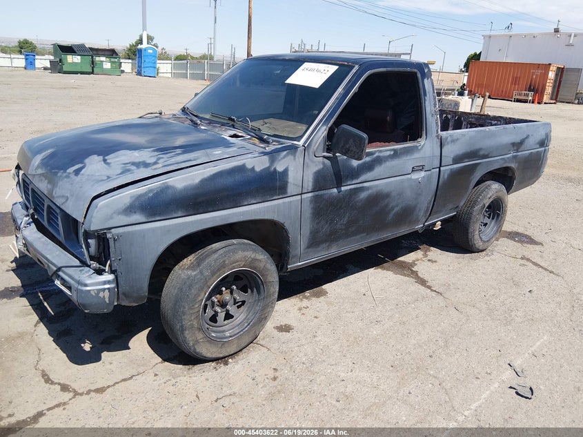 1991 NISSAN TRUCK auction photo 2