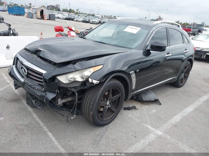 2014 INFINITI QX70 auction photo 2