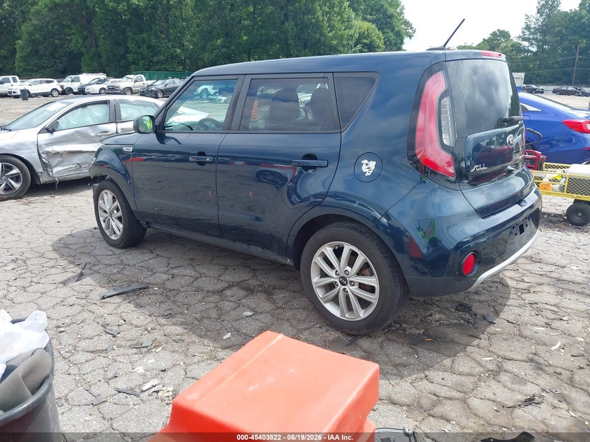 2018 KIA SOUL auction photo 3